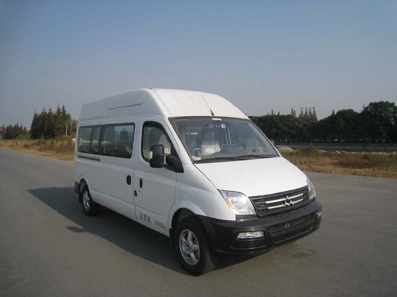 長(zhǎng)軸高頂上汽大通旅居車(chē)